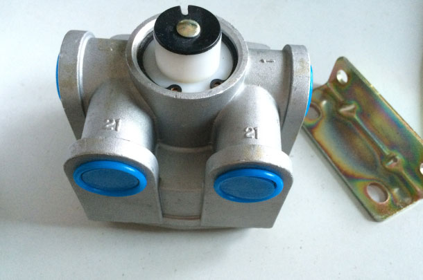重卡發(fā)動機(jī)，引起高溫的一般原因