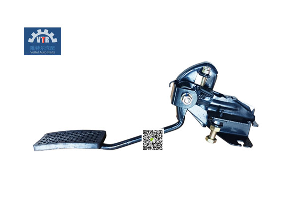 LG9704570032 右置車油門踏板總成 Put the gas pedal on the right SINOTRUK HOWO Light truck Fuel system LG9704570032 右置車油門踏板總成 Put the gas pedal on the right SINOTRUK HOWO Light truck Fuel system